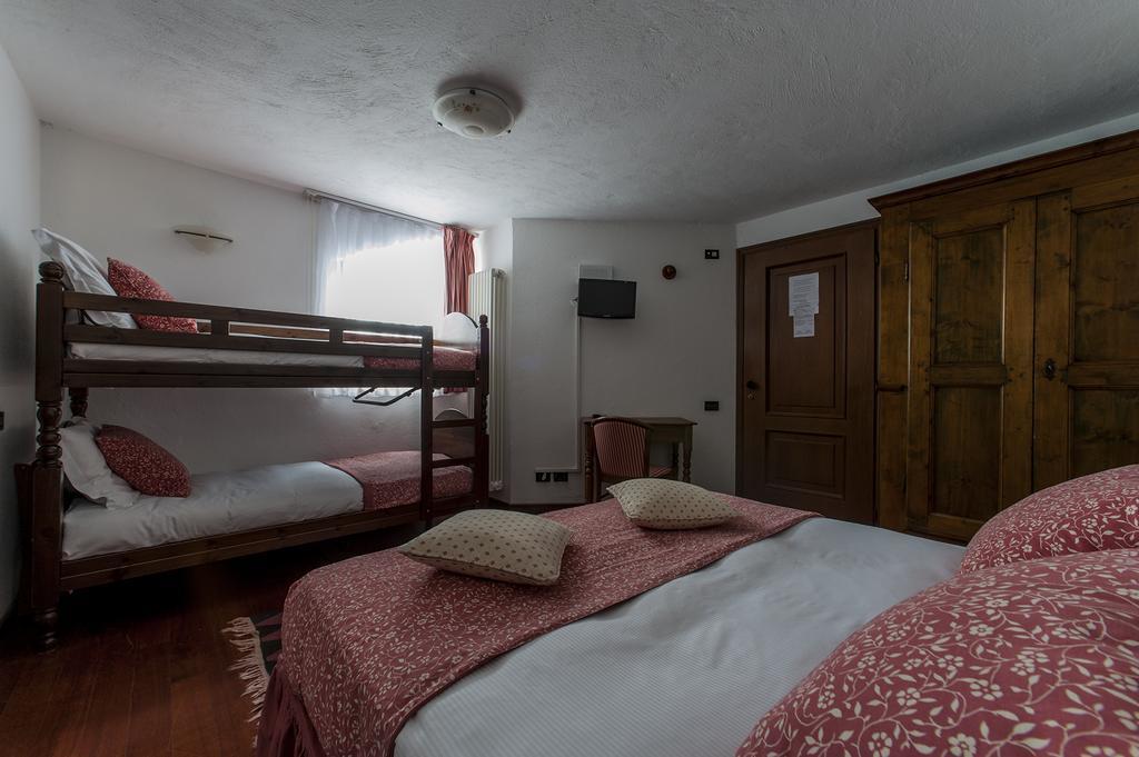 Hotel Baita Cretaz Брей-Червиния Экстерьер фото