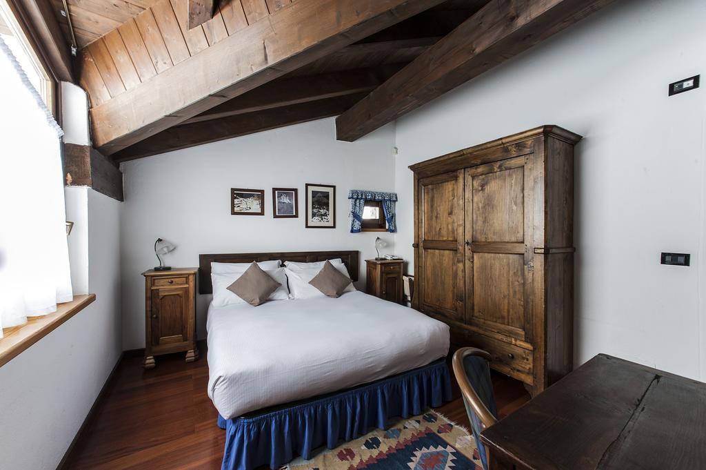 Hotel Baita Cretaz Брей-Червиния Экстерьер фото