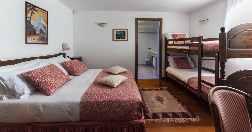 Hotel Baita Cretaz Брей-Червиния Экстерьер фото