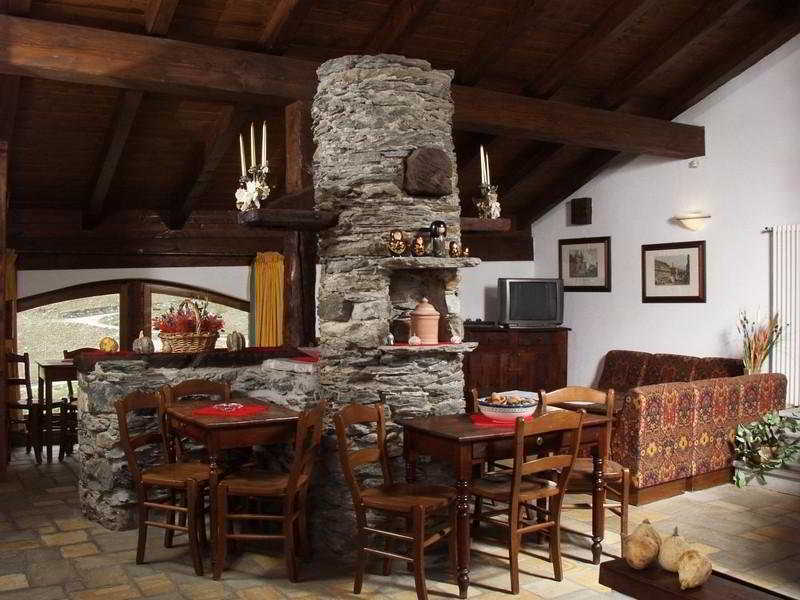 Hotel Baita Cretaz Брей-Червиния Экстерьер фото