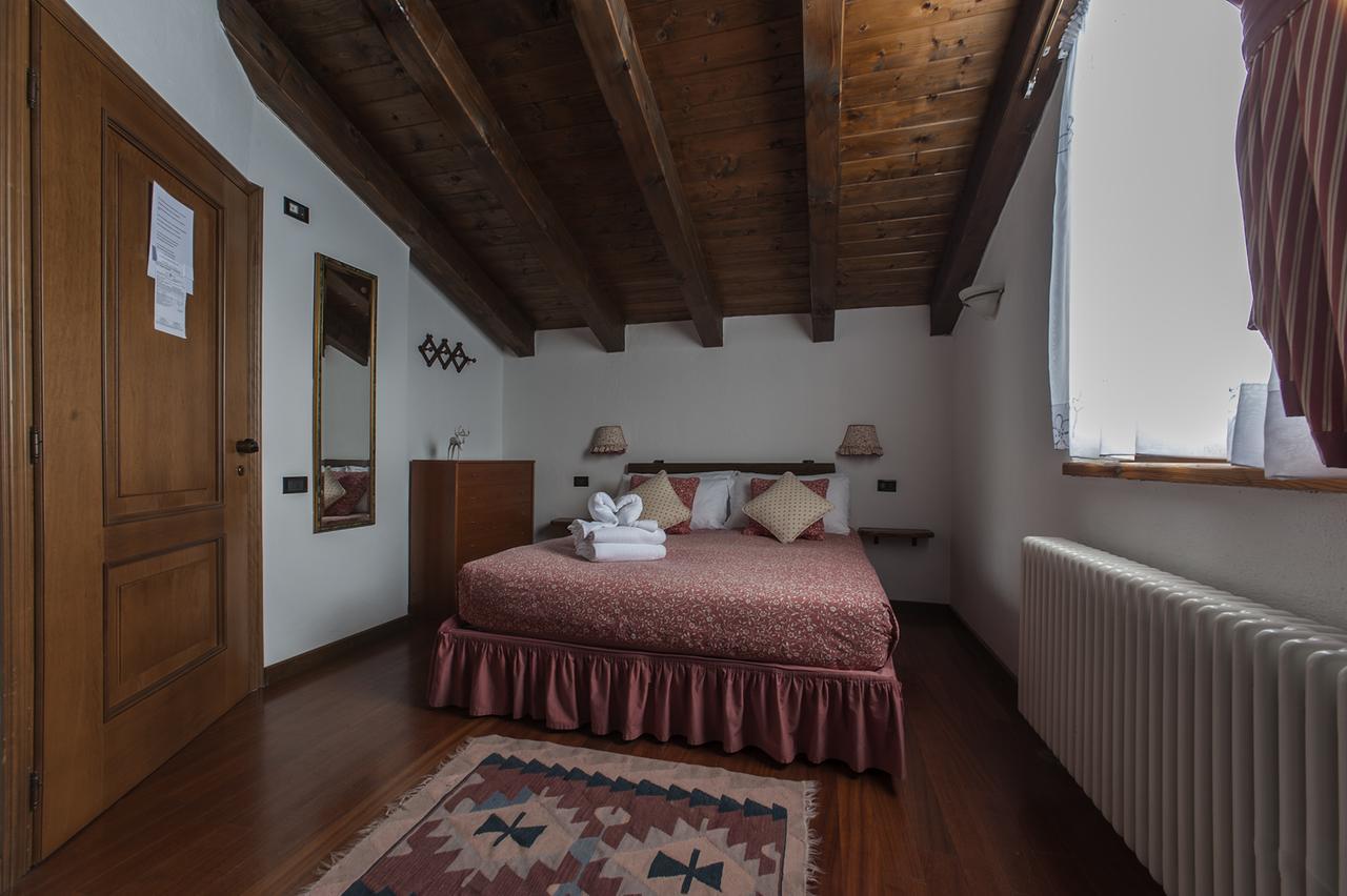 Hotel Baita Cretaz Брей-Червиния Экстерьер фото